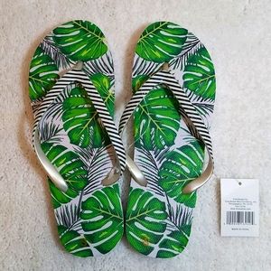 Leaf Print Flip Flops. NEW